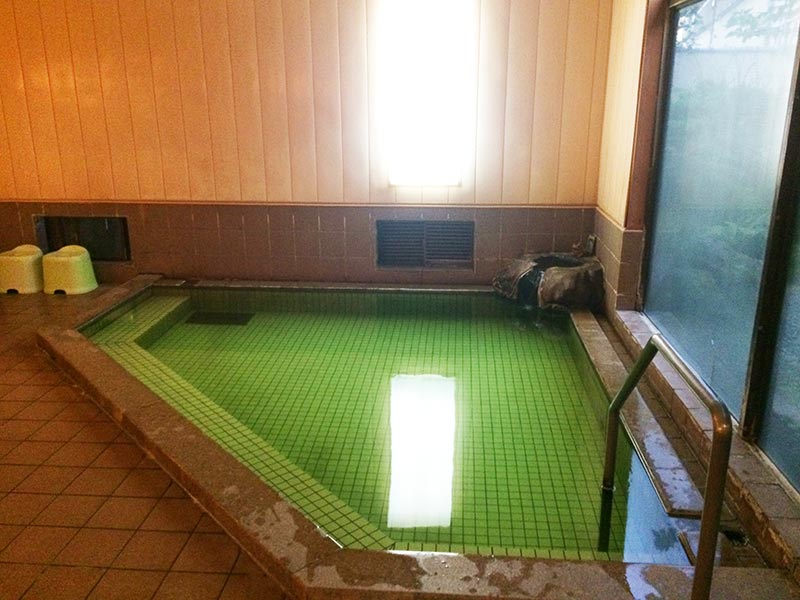 村上館湯伝の大浴場