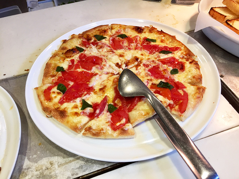 パスタとピザはそれぞれ2種類
